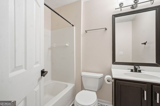180 Wentworth Drive, Canton, GA 30114
