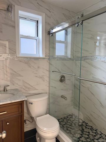 196 Hosmer Avenue, Bronx, NY 10465