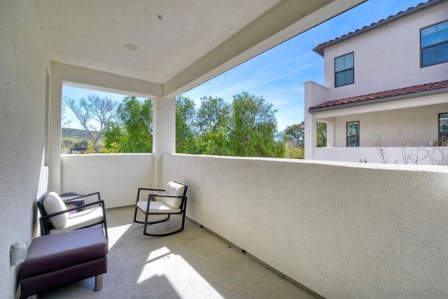 13087 Olympus Cir 2, Poway, CA 92064