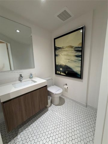 401 N Birch Rd 415, Fort Lauderdale, FL 33304