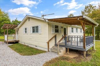 5704 Scott Hwy, Robbins, TN 37852