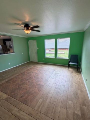 902 Draco DR, Killeen, TX 76542