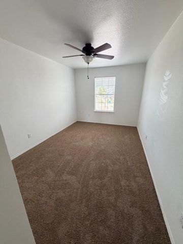 902 Draco DR, Killeen, TX 76542