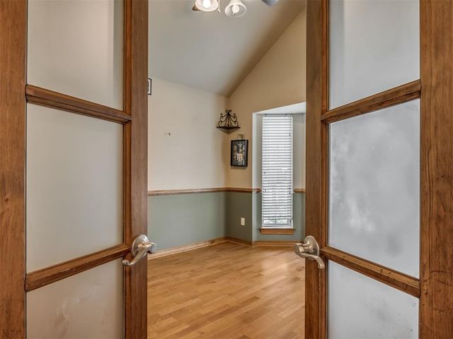 10700 NW 40th Street, Yukon, OK 73099