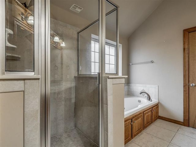 10700 NW 40th Street, Yukon, OK 73099