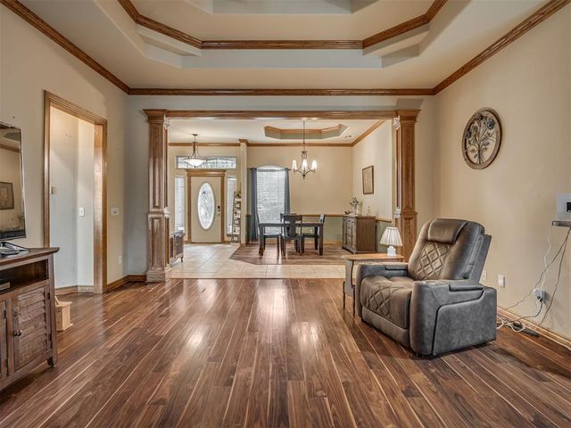 10700 NW 40th Street, Yukon, OK 73099
