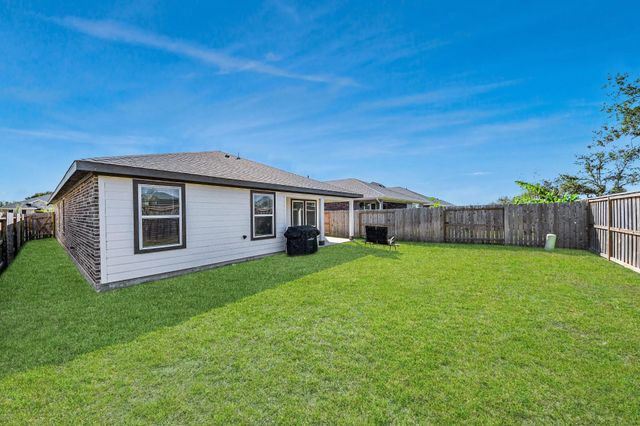 4946 Pine Haven Lane, Fresno, TX 77545