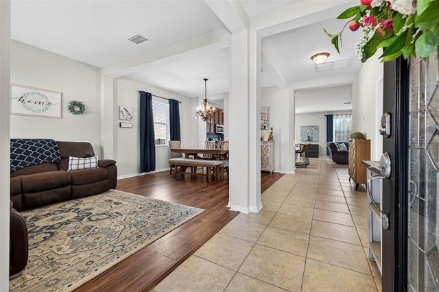 9634 OAK GLADE AVENUE, Tampa, FL 33647