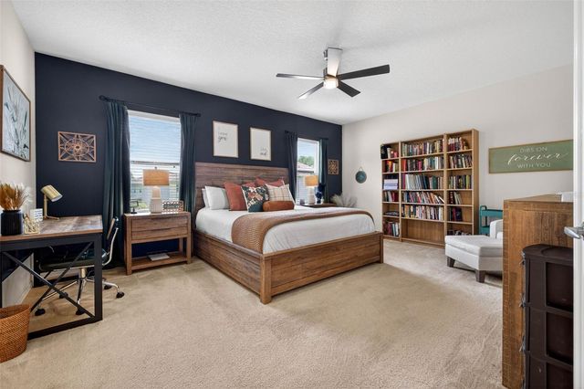 9634 OAK GLADE AVENUE, Tampa, FL 33647