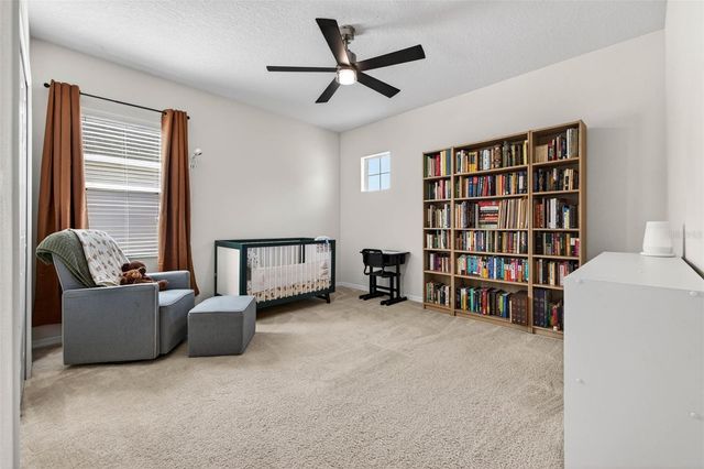 9634 OAK GLADE AVENUE, Tampa, FL 33647