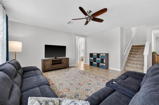 9634 OAK GLADE AVENUE, Tampa, FL 33647