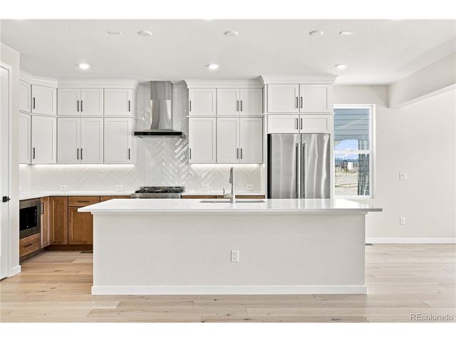 1240 Stillspring Ln, Castle Pines, CO 80108