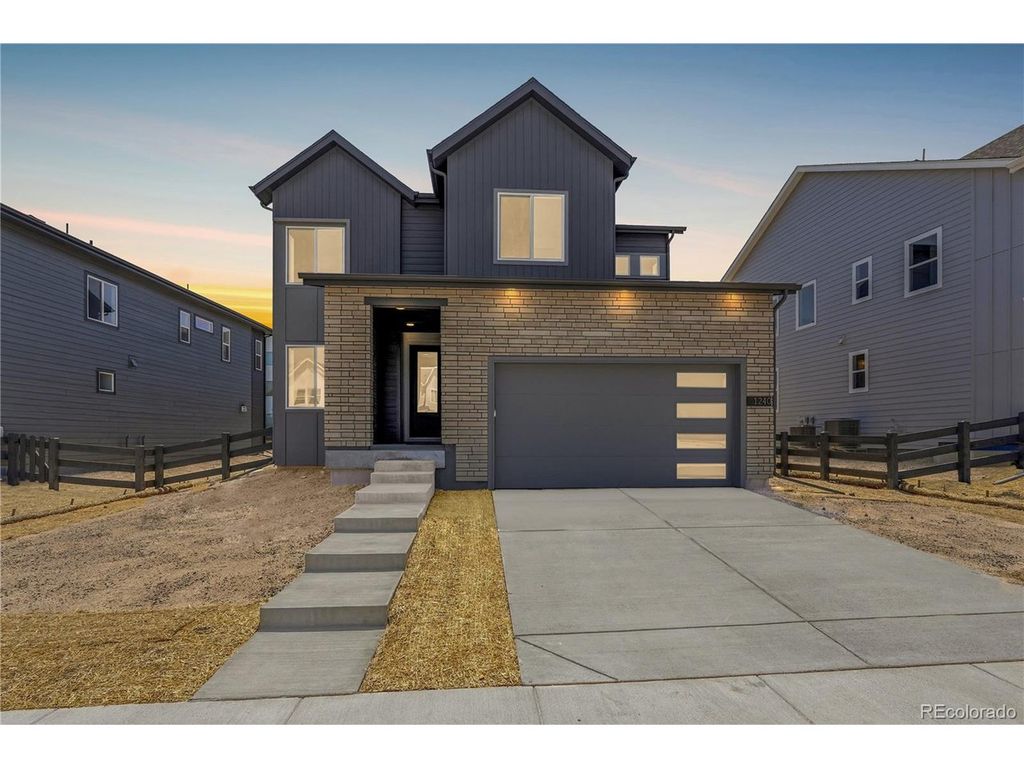 1240 Stillspring Ln, Castle Pines, CO 80108