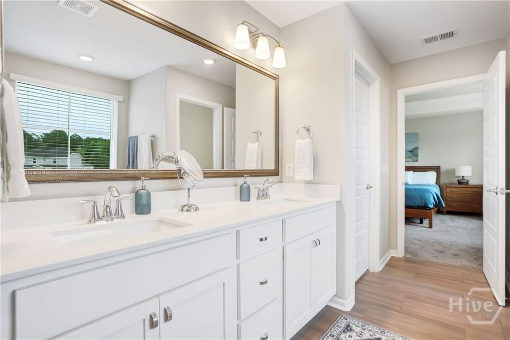Image 23 of property listing at 246 Wexford Drive, Richmond Hill, GA 31324