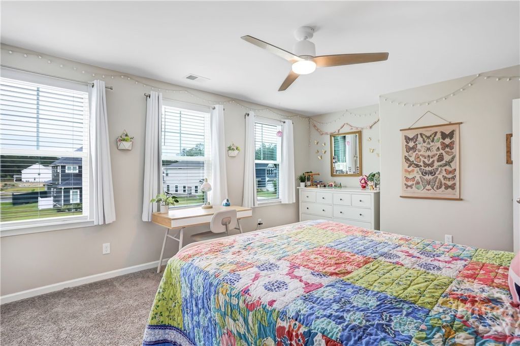 Image 29 of property listing at 246 Wexford Drive, Richmond Hill, GA 31324
