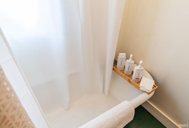 813 W Kirkwood Avenue, Bloomington, IN 47401