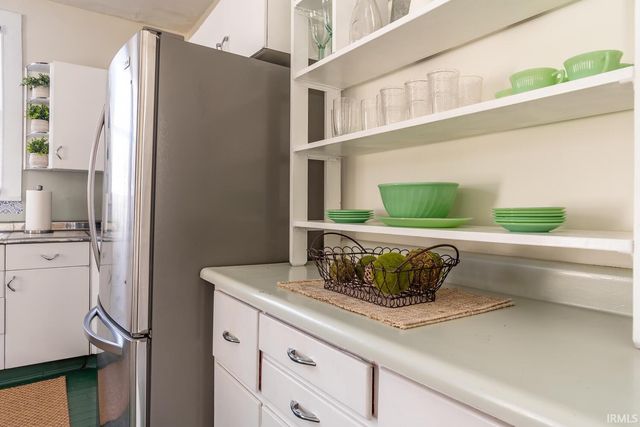 813 W Kirkwood Avenue, Bloomington, IN 47401