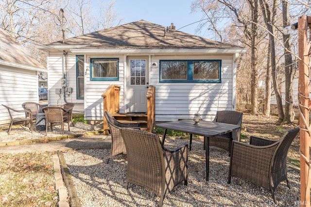 813 W Kirkwood Avenue, Bloomington, IN 47401