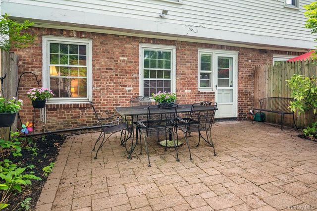 30 Pondview Road K, Rye, NY 10580