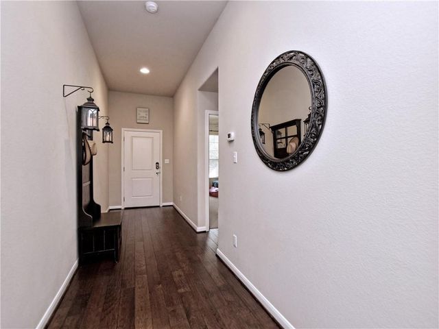 409 Landing LN, Leander, TX 78641