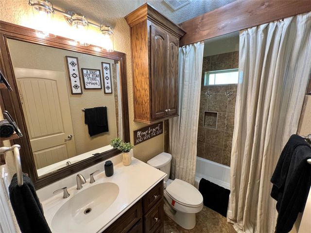 4916 County Road 819, Brazoria, TX 77422