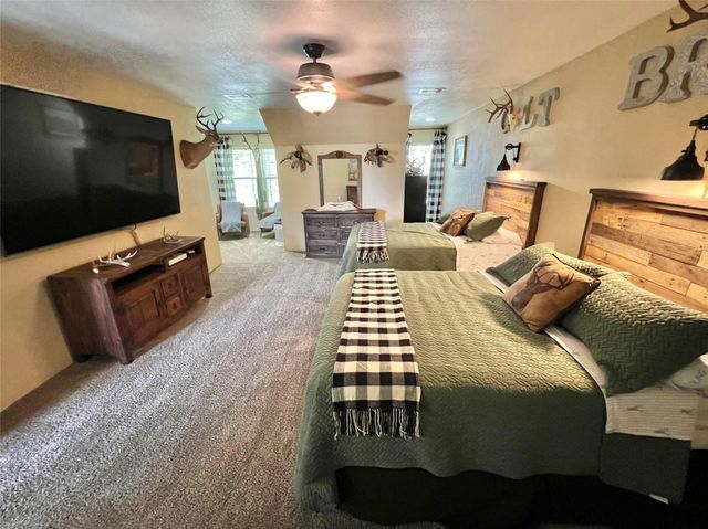 4916 County Road 819, Brazoria, TX 77422