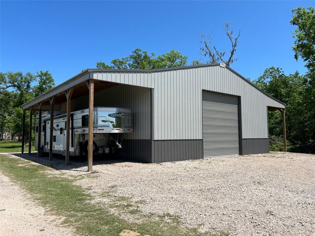 4916 County Road 819, Brazoria, TX 77422