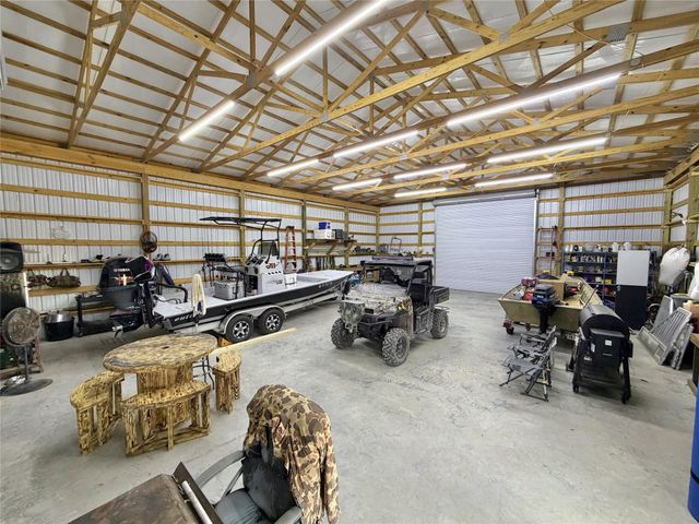 4916 County Road 819, Brazoria, TX 77422