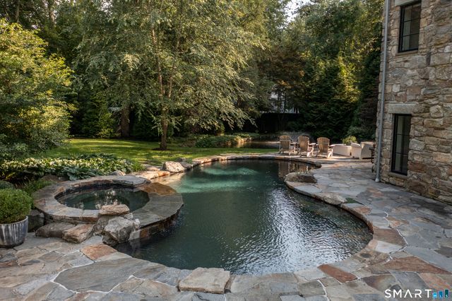 31 Stonybrook Road, Westport, CT 06880