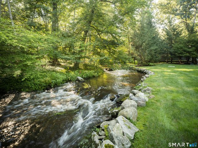 31 Stonybrook Road, Westport, CT 06880