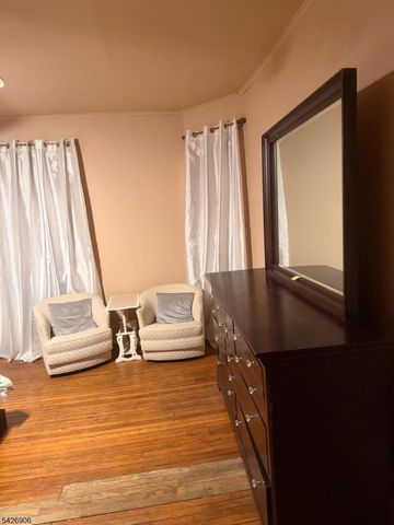 125 Washington St, East Orange City, NJ 07017
