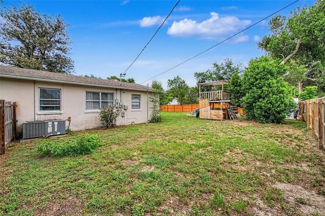 4738 9TH STREET, Zephyrhills, FL 33542