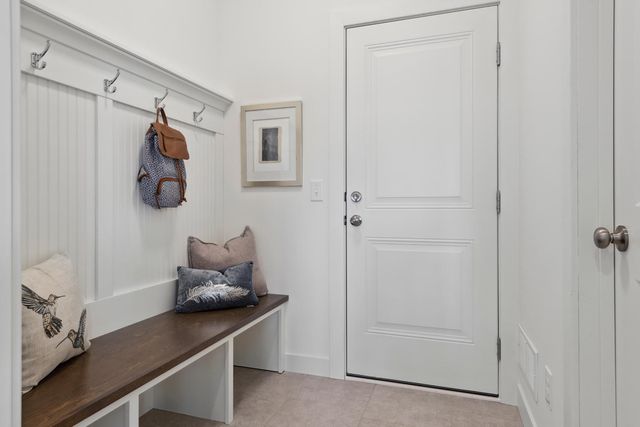 5830 Freeland Bay N, Hugo, MN 55038