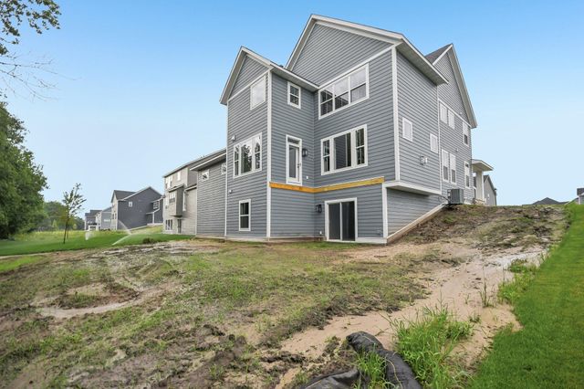 5830 Freeland Bay N, Hugo, MN 55038