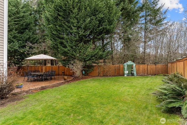23425 SE 261st Court, Maple Valley, WA 98038