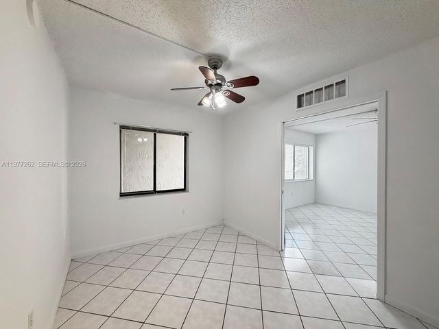 8075 SW 107th Ave 219, Miami, FL 33173