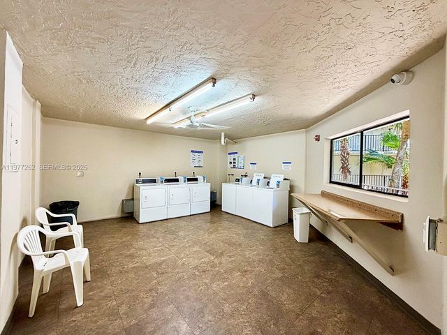 8075 SW 107th Ave 219, Miami, FL 33173