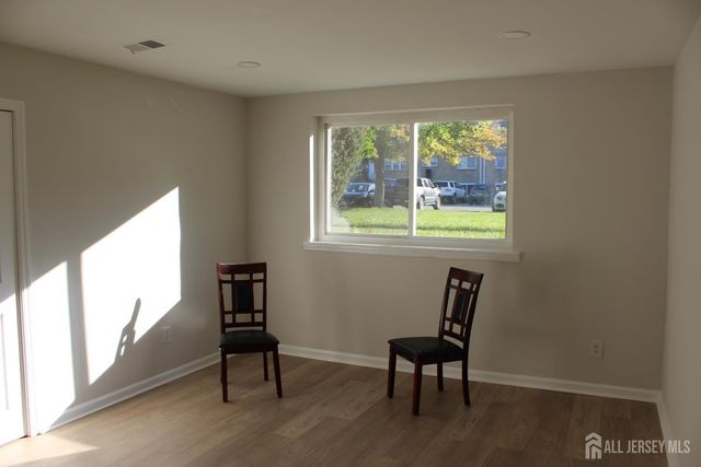 421 College Drive, Edison, NJ 08817