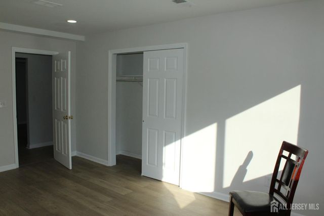 421 College Drive, Edison, NJ 08817