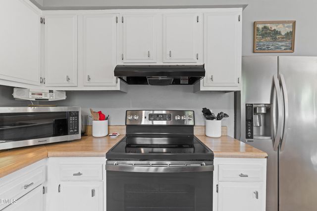 1704 Bowling Road, Fuquay Varina, NC 27526