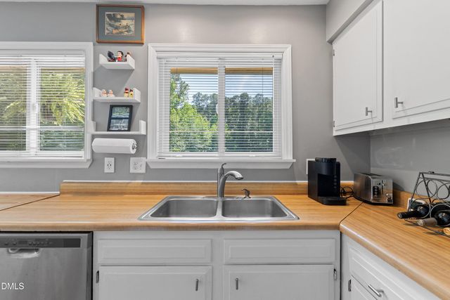 1704 Bowling Road, Fuquay Varina, NC 27526