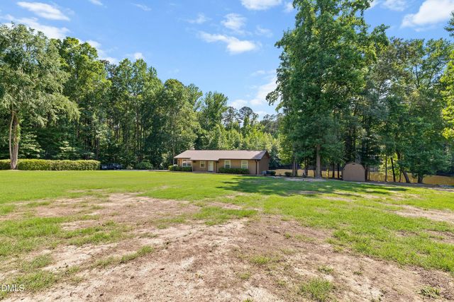 1704 Bowling Road, Fuquay Varina, NC 27526