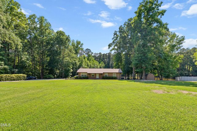 1704 Bowling Road, Fuquay Varina, NC 27526