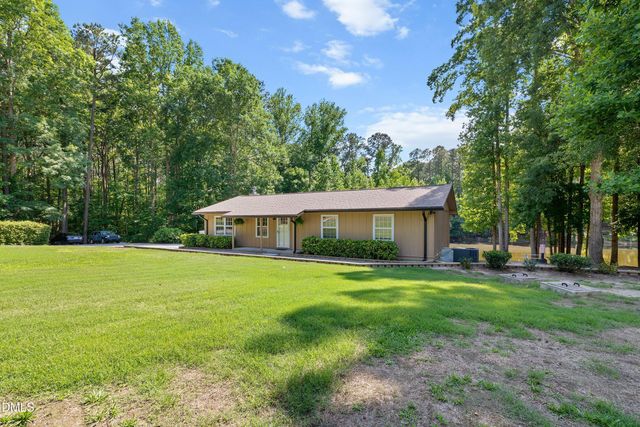 1704 Bowling Road, Fuquay Varina, NC 27526