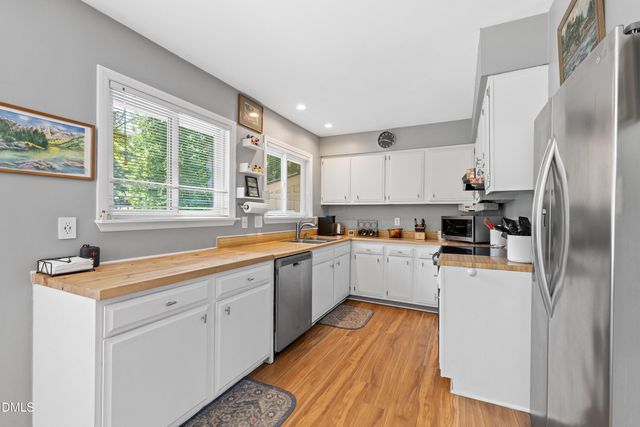 1704 Bowling Road, Fuquay Varina, NC 27526