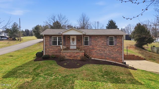 102 Clovercroft Drive, Jonesborough, TN 37659