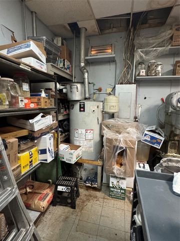 37 Route 25A, Mount Sinai, NY 11776