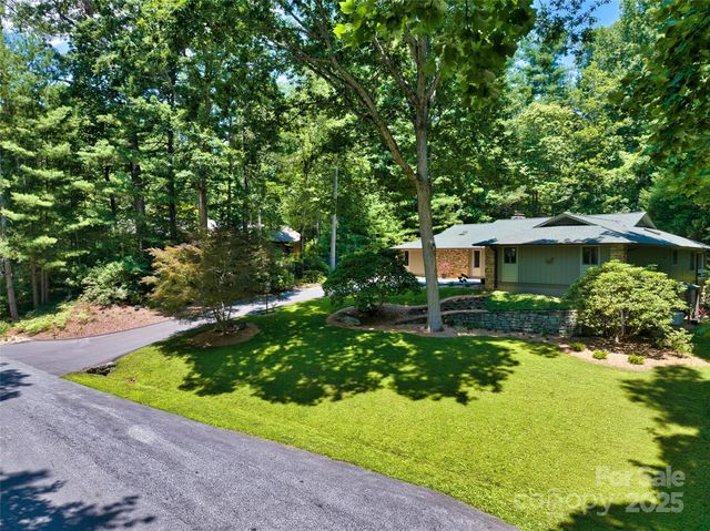 23 Indigo Way, Hendersonville, NC 28739