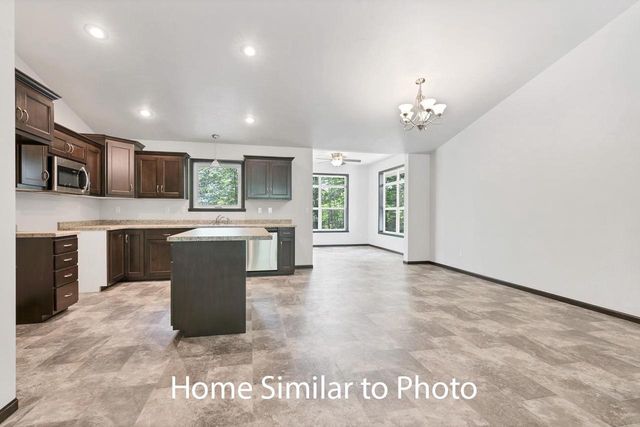 1700 BETTY JEAN LANE, Green Bay, WI 54313