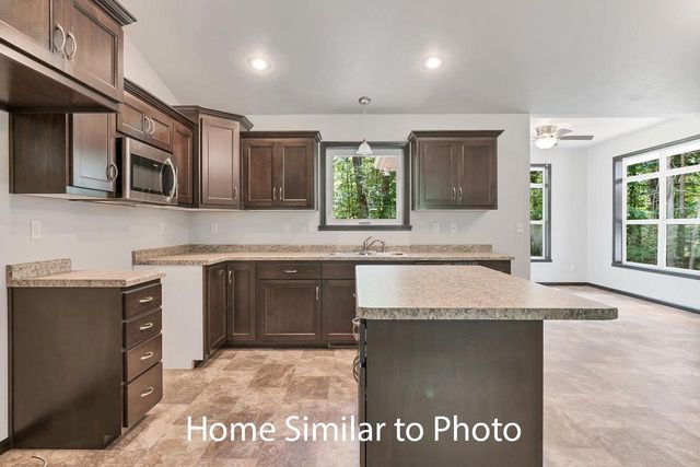 1700 BETTY JEAN LANE, Green Bay, WI 54313